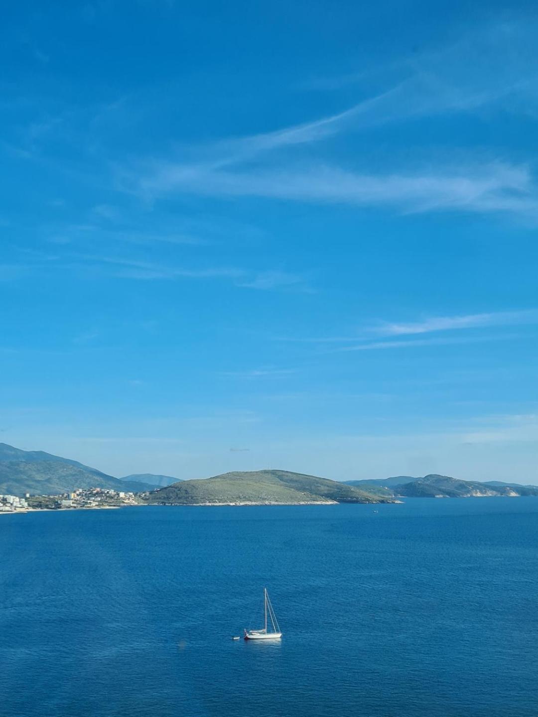 Saranda Seacret Suites Exterior foto